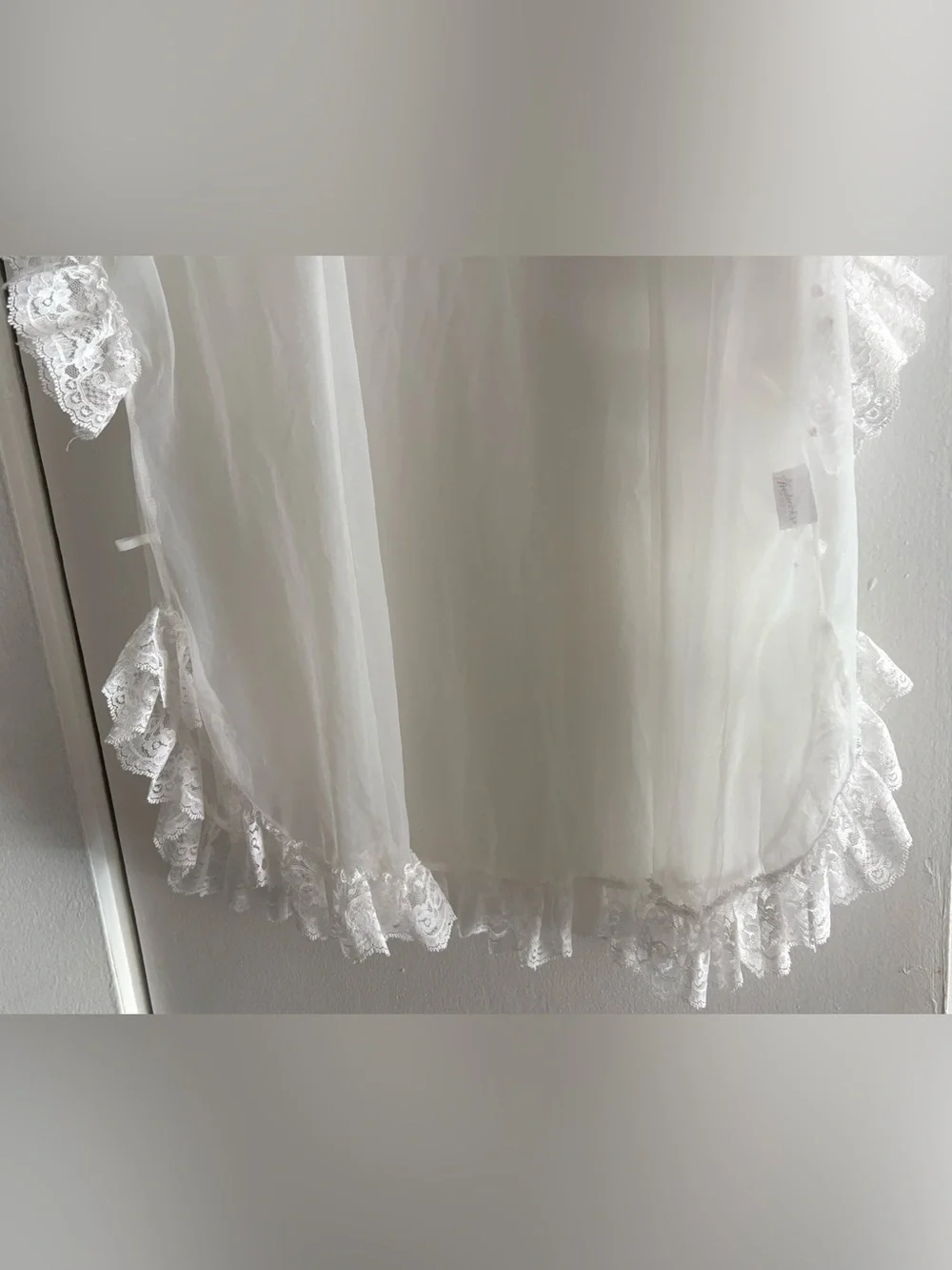 Frederick's of Hollywood Sheer White Lace Bed Jacket M